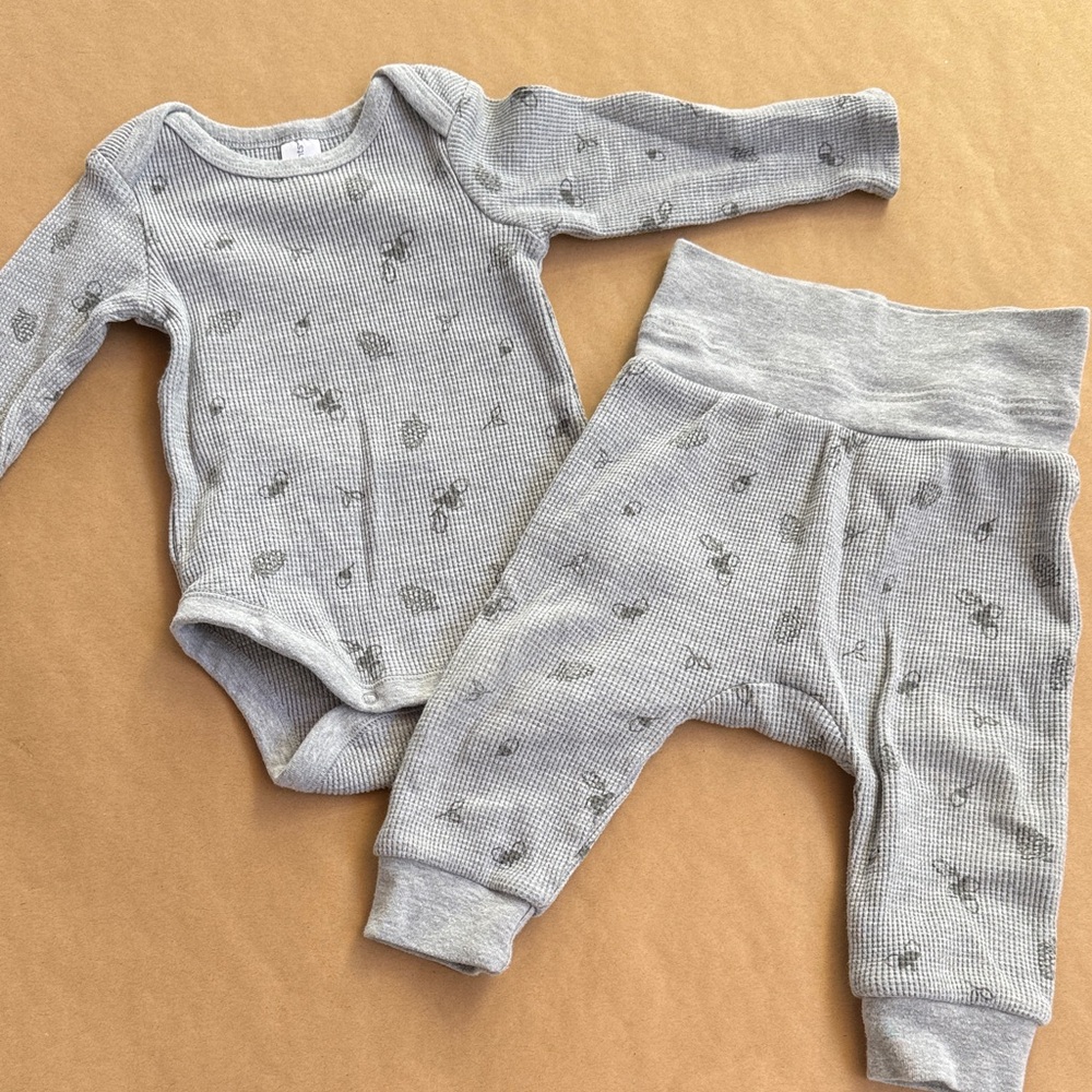 Gerber Modern Moments Waffle Set size 6-9months